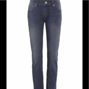 Cabi slim boyfriend jeans